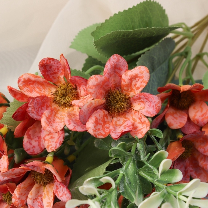 Букет Букет "Калибрахоа" 28 см, микс