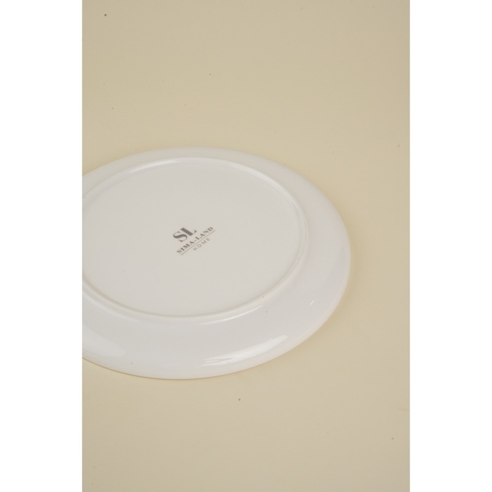 Тарелка фарфоровая обеденная SL Home «Гато», d=28 см, цвет белый Тарелка фарфоровая обеденная SL Home «Гато», d=28 см, цвет белый