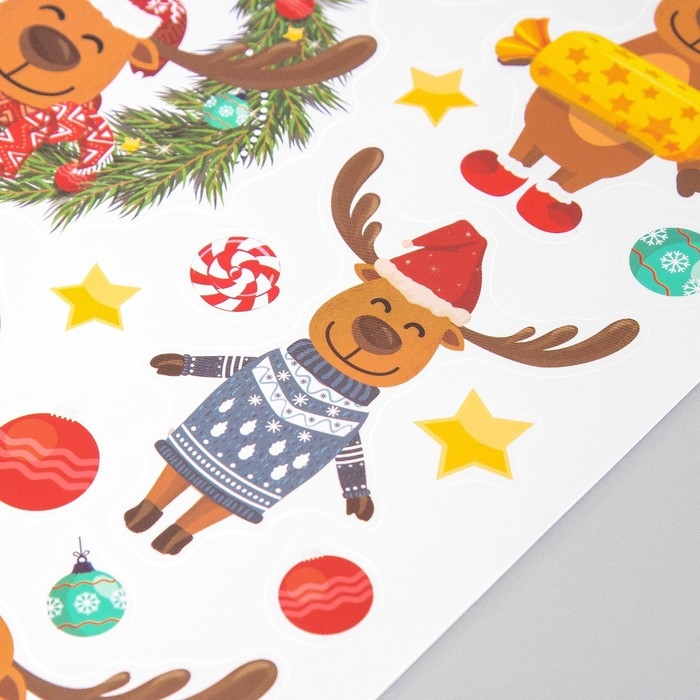 Наклейка интерьерная цветная Наклейка интерьерная цветная "Весёлые олешки" 30х40 см