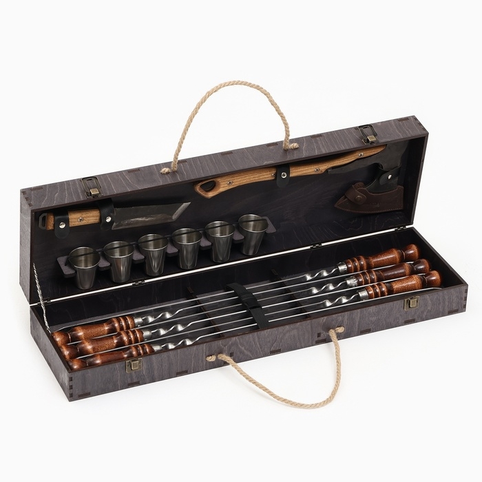 Набор с шампурами подарочный  Набор с шампурами подарочный "Герб" с топором, в кейсе