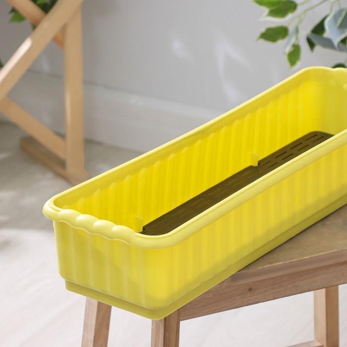 Ящик для цветов с дренажной решёткой, 9.5 л, цвет МИКС Ящик для цветов с дренажной решёткой, 9.5 л, цвет МИКС