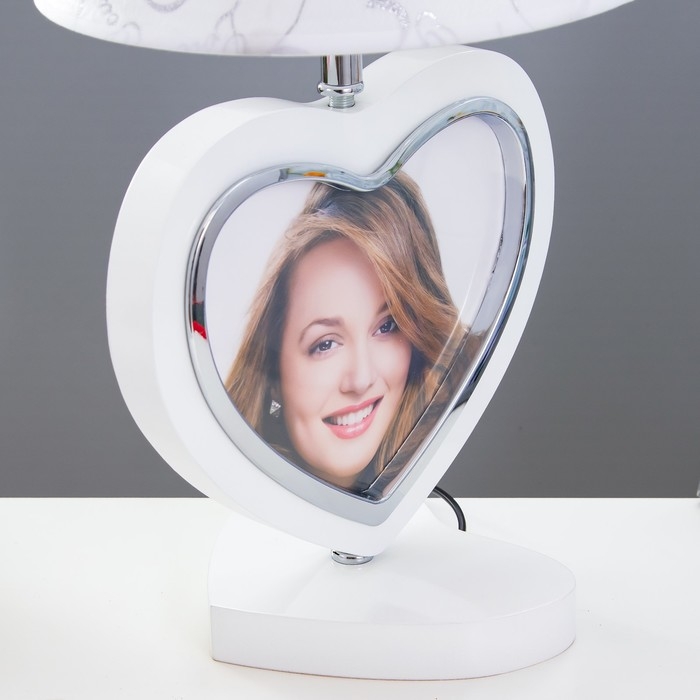 Настольная лампа Настольная лампа "Портрет" E27 40Вт белый 23х23х42 см RISALUX