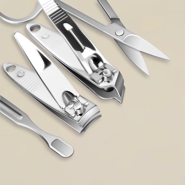 Набор маникюрный, 7 предметов, в футляре, цвет красный Набор маникюрный, 7 предметов, в футляре, цвет красный