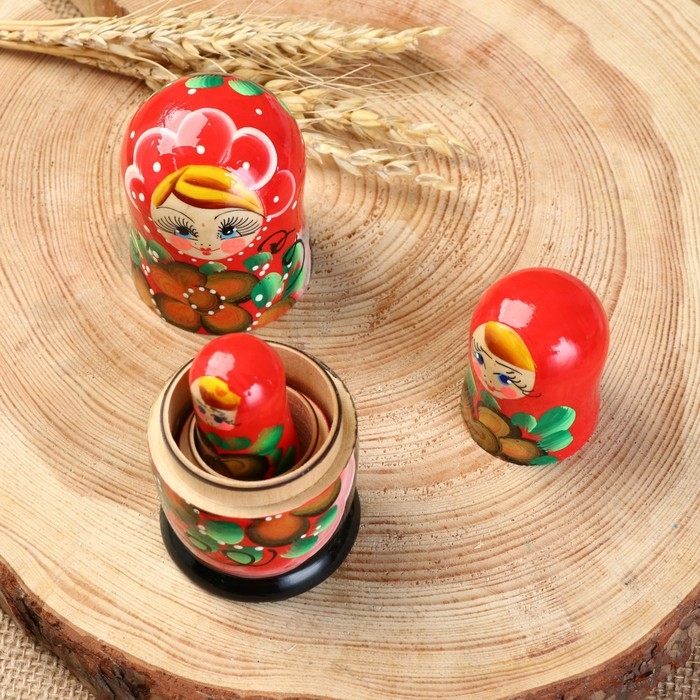 Матрёшка 3-х кукольная  Матрёшка 3-х кукольная "Юля" 11 см, ручная роспись