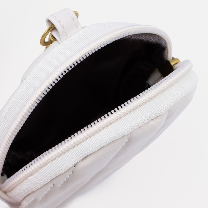 Сумка-мессенджер на клапане, цвет белый Сумка-мессенджер на клапане, цвет белый