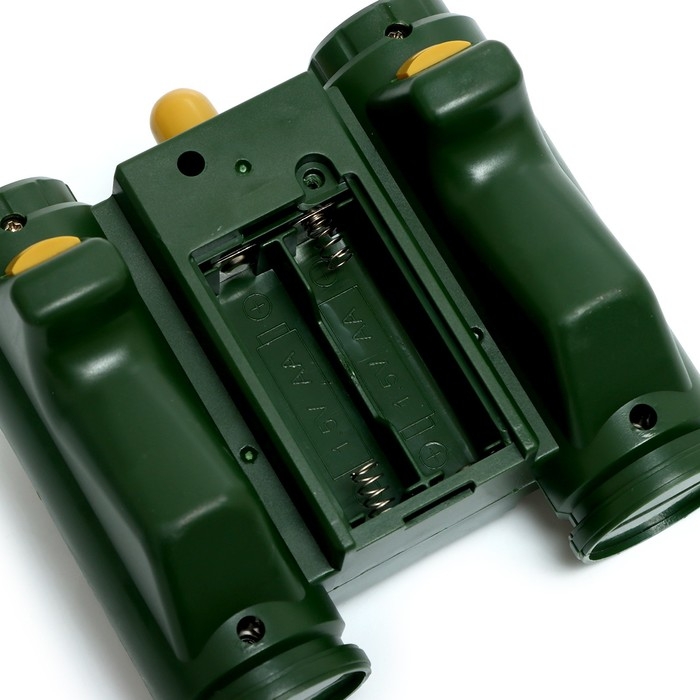 Танк «Т34», радиоуправляемый, в комплекте бункер и бинокль, световые и звуковые эффекты, работает от аккумулятора, цвет зелёный Танк «Т34», радиоуправляемый, в комплекте бункер и бинокль, световые и звуковые эффекты, работает от аккумулятора, цвет зелёный