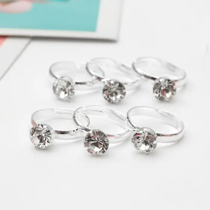 Кольцо «Выбражулька» сияшка, как у мамы, белое в серебре