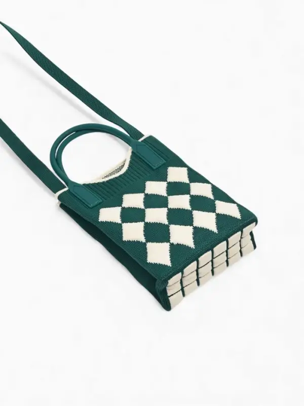 Сумка подр Ромбы, 12*4*17, отд на кнопке, дл ремень, зеленый Сумка подр Ромбы, 12*4*17, отд на кнопке, дл ремень, зеленый