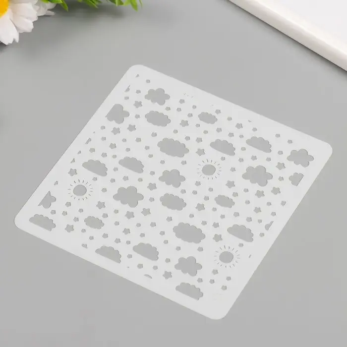 Трафарет фоновый пластик  Трафарет фоновый пластик "Солнце облака" 15х15 см