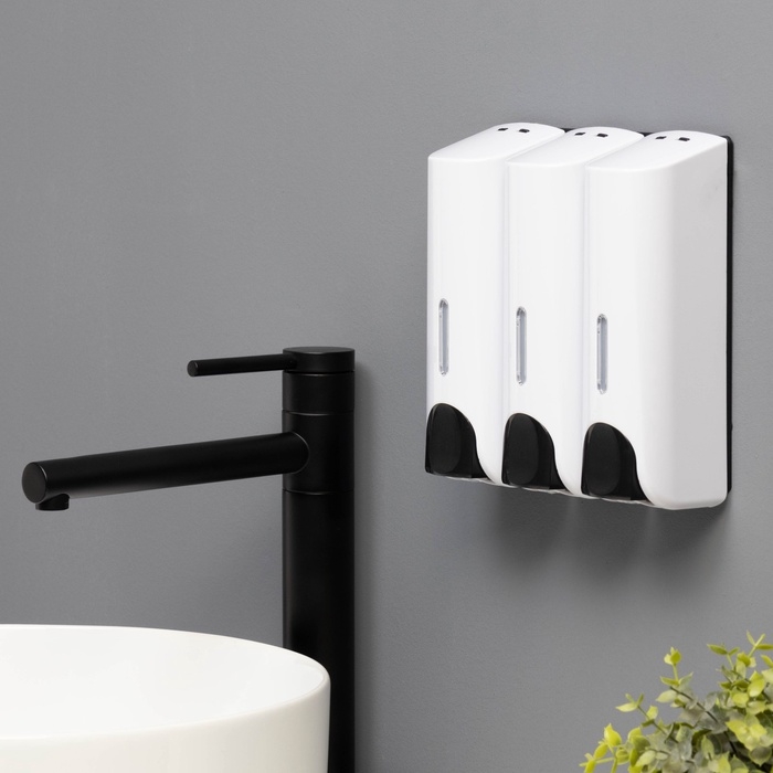 Диспенсер для мыла SAVANNA, механический, 3 отсека по 350 мл: шампунь, кондиционер, гель, белый Диспенсер для мыла SAVANNA, механический, 3 отсека по 350 мл: шампунь, кондиционер, гель, белый