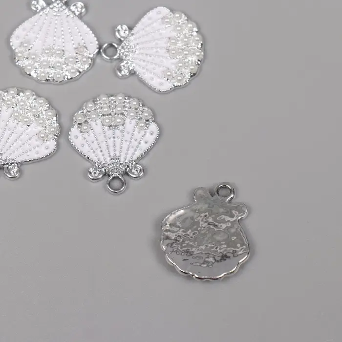 Декор для творчества металл, стразы "Ракушка" серебро 2,1х1,8х0,3 см
