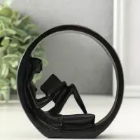 Сувенир полистоун "Девушка читает книгу" чёрный 4х11,3х11,7 см Сувенир полистоун "Девушка читает книгу" чёрный 4х11,3х11,7 см