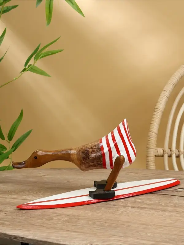 Сувенир &laquo;Утка на сёрфе&raquo;, 31 см, дерево