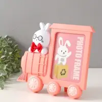 Фоторамка пластик 13х18 см "Зайка в поезде" розовый 3х27,5х24,8 см