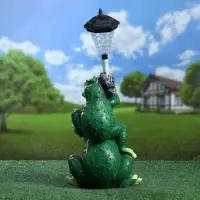 Садовая фигура - фонарь из полистоуна &laquo;Лягушата с фонарём&raquo;, 24.5&times;19.5&times;57 см