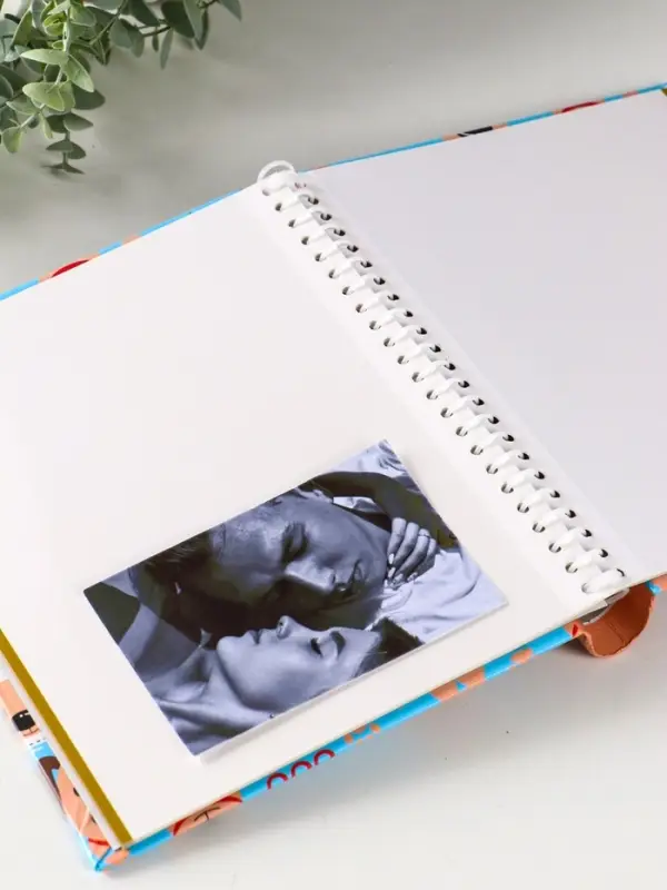 Фотоальбом 10 магнитных листов Фотоальбом 10 магнитных листов "Собачки" 23X28см, пер-т внутр.спираль