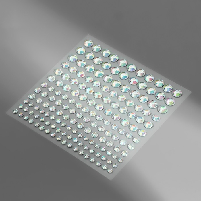 Стразы самоклеящиеся, с голографией, d = 3/4/5/6 мм, 165 шт на листе на листе Стразы самоклеящиеся, с голографией, d = 3/4/5/6 мм, 165 шт на листе на листе