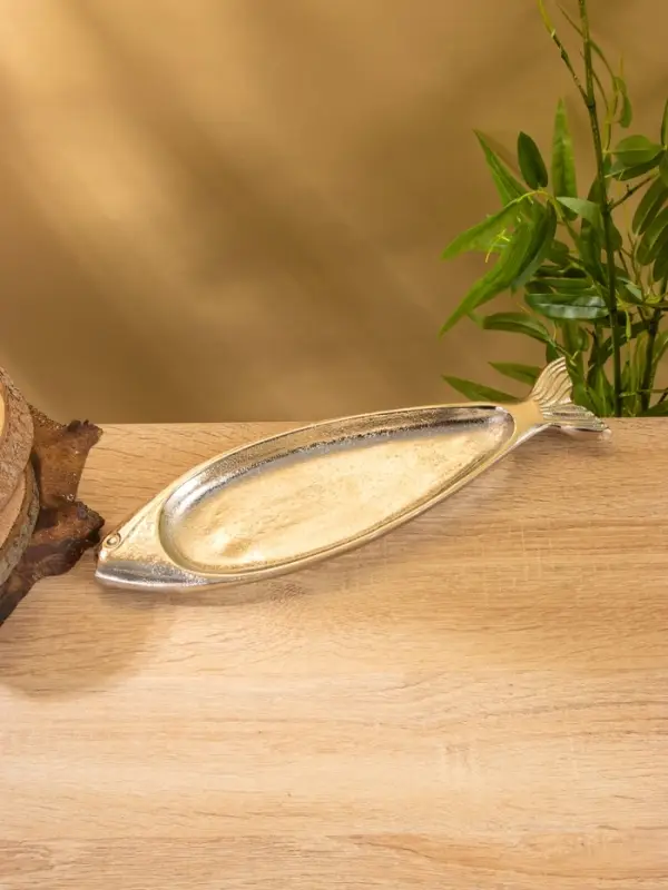 Блюдо сервирочное Блюдо сервирочное "Рыбка" алюминий 32х9х1,5 см