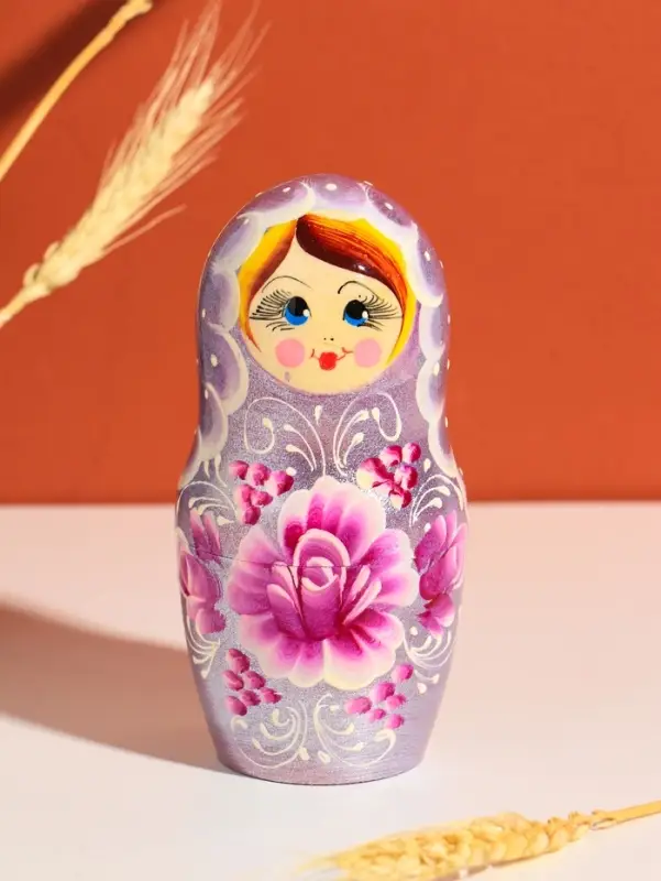 Матрешка дерево &laquo;Маня&raquo;, сиреневая, 18 см, 5 кукольная, ручная роспись