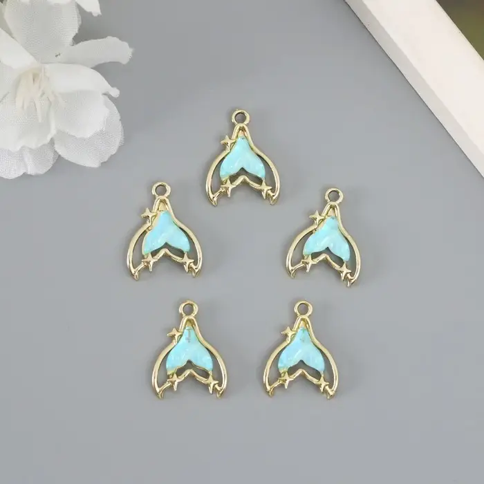 Декор для творчества металл, страз "Хвост русалки" голубой 2,1х1,6 см