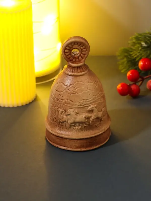 Колокольчик  Колокольчик "Кони" 7х7х11 см