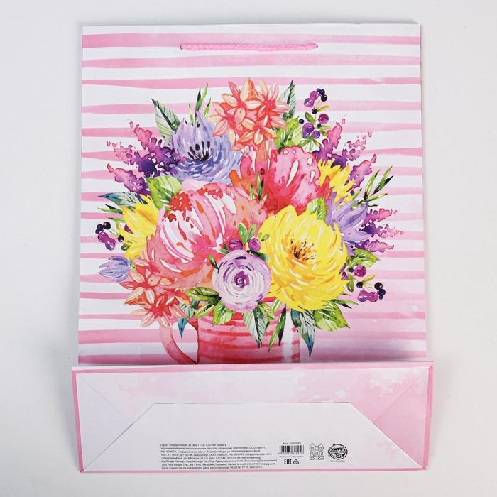 Пакет подарочный ламинированный, упаковка, «With Love», L 28 х 38 х 9 см Пакет подарочный ламинированный, упаковка, «With Love», L 28 х 38 х 9 см