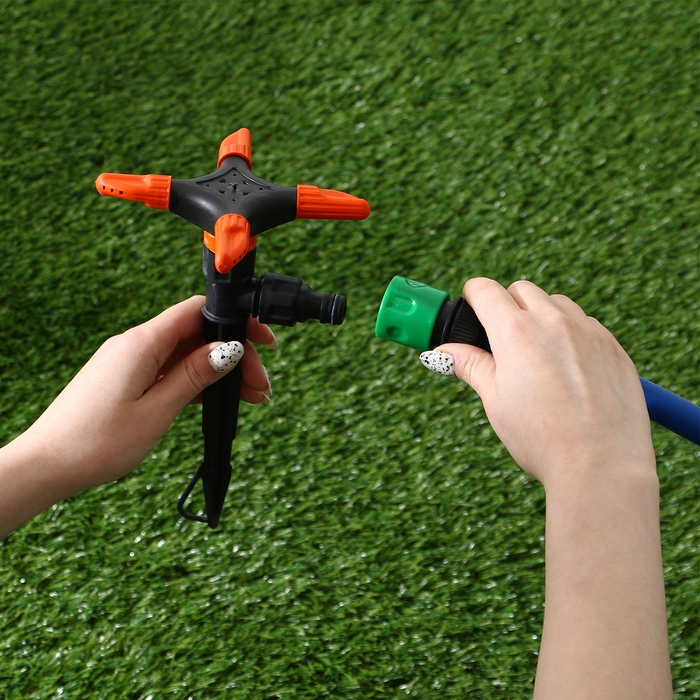 Распылитель 4-лепестковый, под коннектор, пика, пластик, «Жук» Распылитель 4-лепестковый, под коннектор, пика, пластик, «Жук»