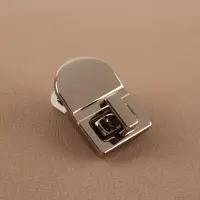 Застёжка для сумки, 2.3×3.5 см, цвет серебряный