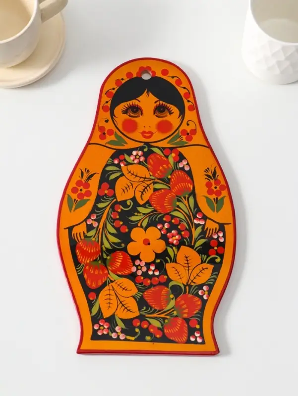 Доска разделочная "Матрешка", 27,5х31см, хохлома