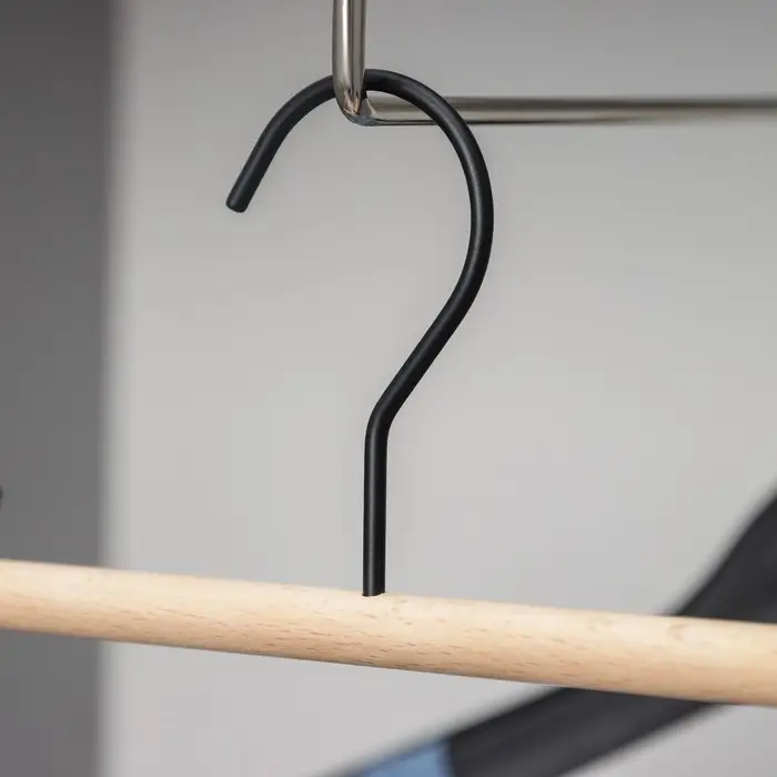 Плечики для брюк и юбок SAVANNA Wood, 28×11,5×2,8 см, цвет чёрный Плечики для брюк и юбок SAVANNA Wood, 28×11,5×2,8 см, цвет чёрный