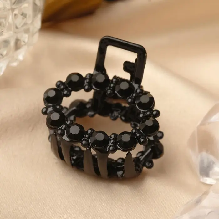 Крабик для волос &laquo;Мелани&raquo;, овал, 2.5 см, чёрный