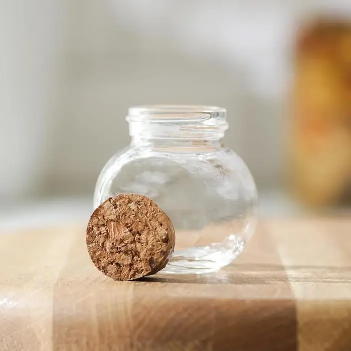 Баночка стеклянная для специй с пробковой крышкой Доляна &laquo;Парфе&raquo;, 50 мл, 4&times;5,4 см