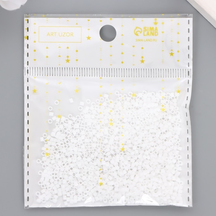 Бисер стекло 11/0  Бисер стекло 11/0 "Цилиндр. Белый глянец" 10 гр