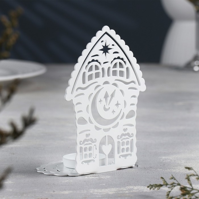 Новый год Подсвечник Новый год Подсвечник "Домик с часами" металл на одну свечу, 6,7х10х13,5 см, белый