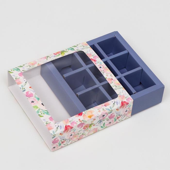 Коробка под 9 конфет с обечайкой  Коробка под 9 конфет с обечайкой "Весна" сиреневая, с окном, 13,7 х 13,7 х 3,5 см