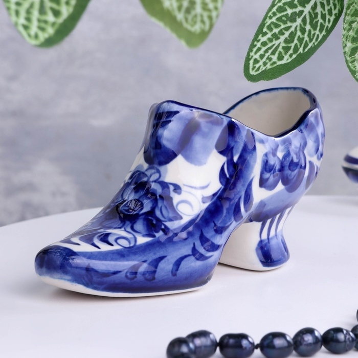 Сувенир «Туфля», 17х7 см, гжель Сувенир «Туфля», 17х7 см, гжель