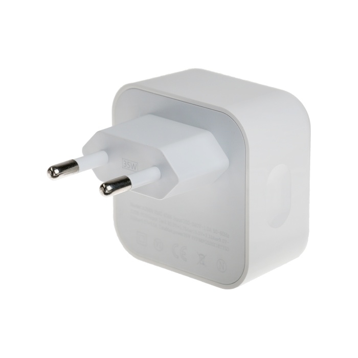 Сетевое зарядное устройство GQ-6, 2 Type-C, 3 А, 35 Вт, белое Сетевое зарядное устройство GQ-6, 2 Type-C, 3 А, 35 Вт, белое