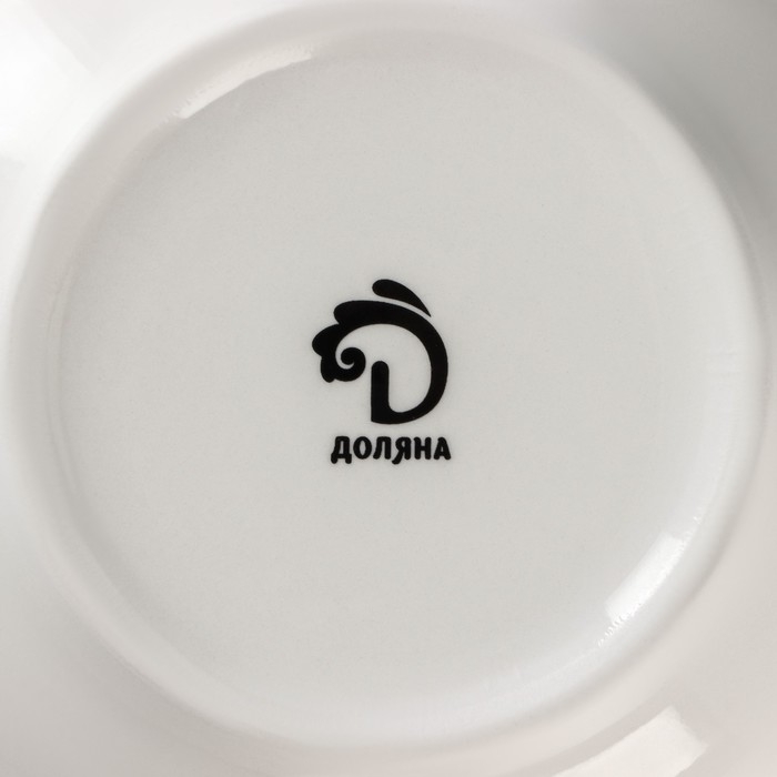 Салатник фарфоровый Доляна «Роза», 600 мл, d=15,5 см, цвет белый