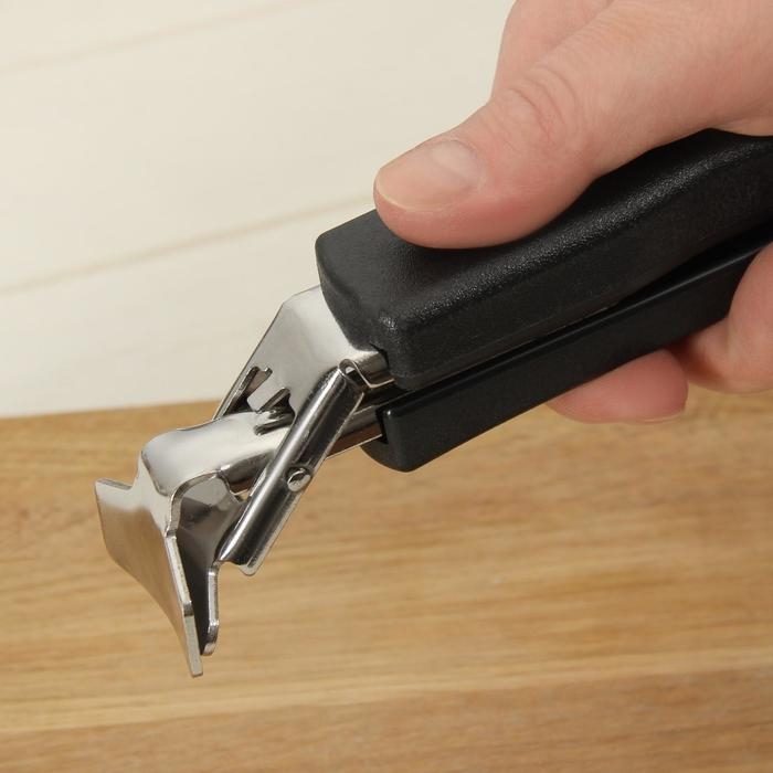 Держатель для сковороды Доляна «Повар», 17×3 см, цвет МИКС Держатель для сковороды Доляна «Повар», 17×3 см, цвет МИКС