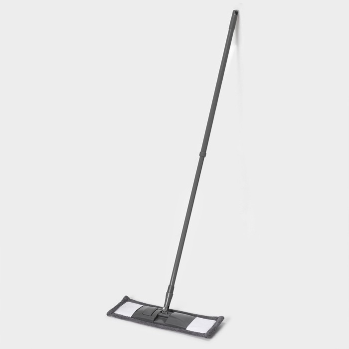 Швабра для мытья пола плоская Доляна, насадка из микрофибры 43×14 см, телескопическая ручка 80(120) см Швабра для мытья пола плоская Доляна, насадка из микрофибры 43×14 см, телескопическая ручка 80(120) см