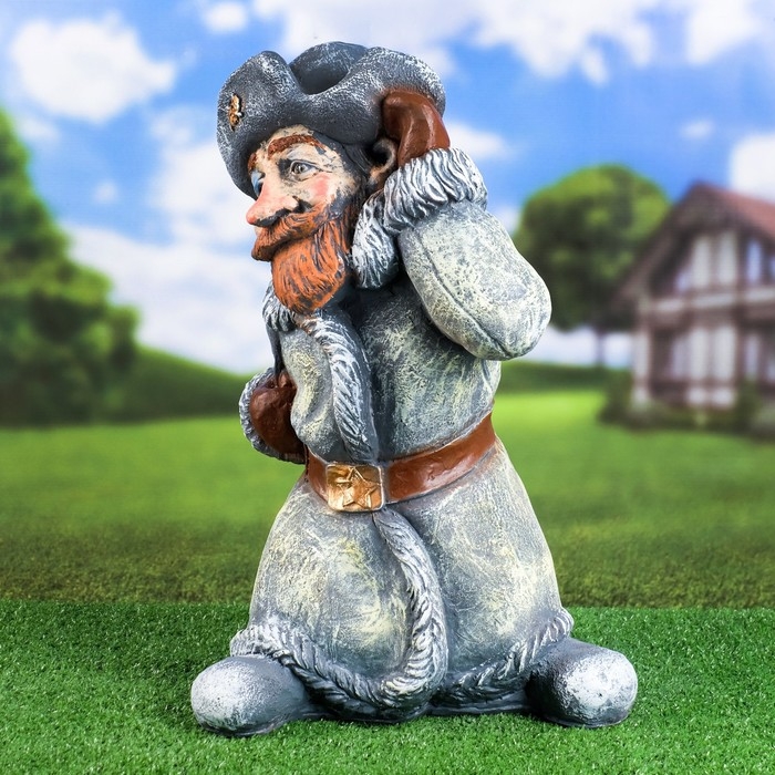 Садовая фигура  Садовая фигура "Сторож" 53х38х32см