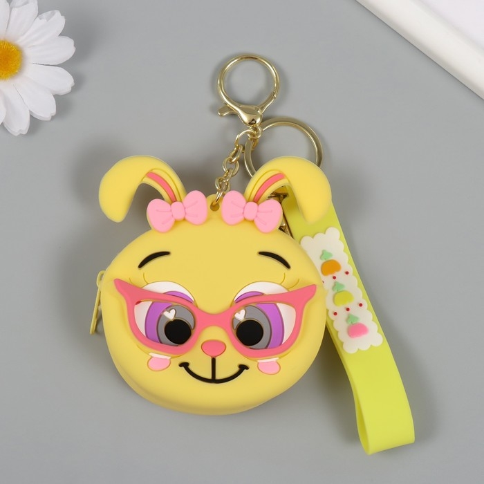 Брелок кошелёк с карабином, ремешком силикон Брелок кошелёк с карабином, ремешком силикон "Зайка в очках" 3,5х9х9 см