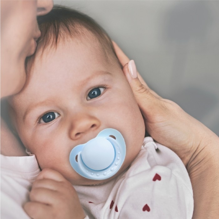 Соска - пустышка силиконовая ортодонтическая, от 0 мес., цвет голубой Соска - пустышка силиконовая ортодонтическая, от 0 мес., цвет голубой