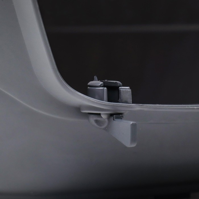 Переноска для животных до 9 кг  Переноска для животных до 9 кг "Пижон", металлическая дверь, 43 х 29 х 27,5 см, бело-серая