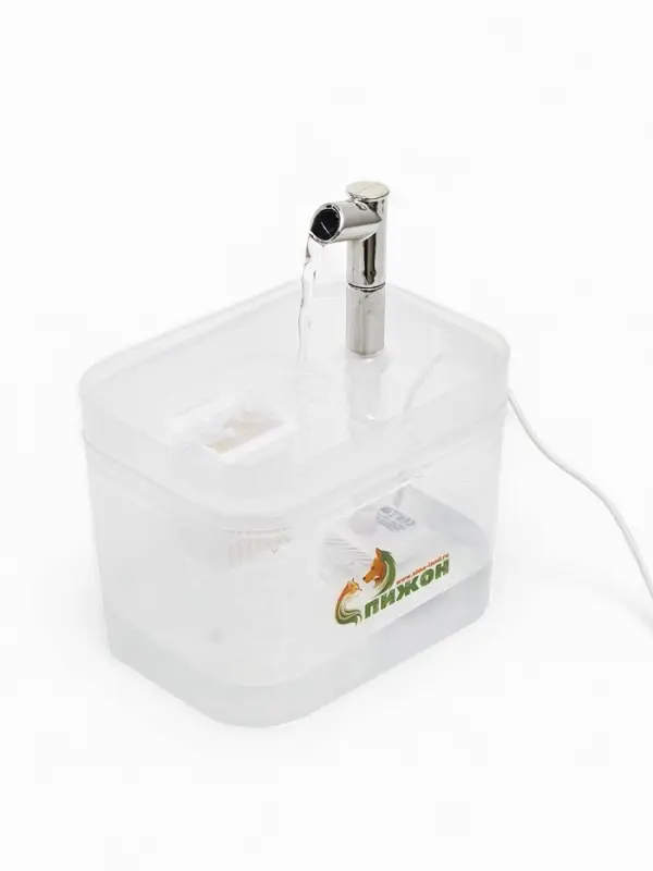 Фонтан для кошек и собак 1,5 л, 16,5 х 13 х 12 см, евророзетка, прозрачный Фонтан для кошек и собак 1,5 л, 16,5 х 13 х 12 см, евророзетка, прозрачный