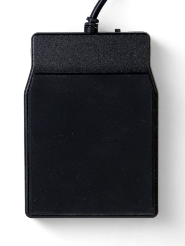 Педаль сустейна Music Life SP20 для цифрового пианино, черная, 10 х 7,5 см Педаль сустейна Music Life SP20 для цифрового пианино, черная, 10 х 7,5 см