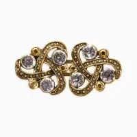 Зажим для кардигана "Ажур", узел, цвет белый в чернёном золоте Зажим для кардигана "Ажур", узел, цвет белый в чернёном золоте