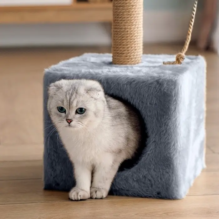 Домик для животных с когтеточкой, 32&times;32&times;64 см, с полкой, джут, серый