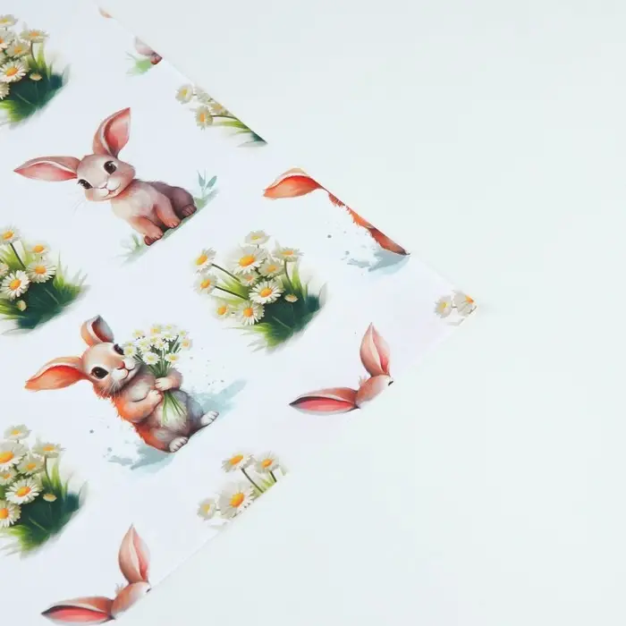 Бумага упаковочная крафтовая белая &laquo;Кролик с ромашками&raquo;, 50 x 70 см