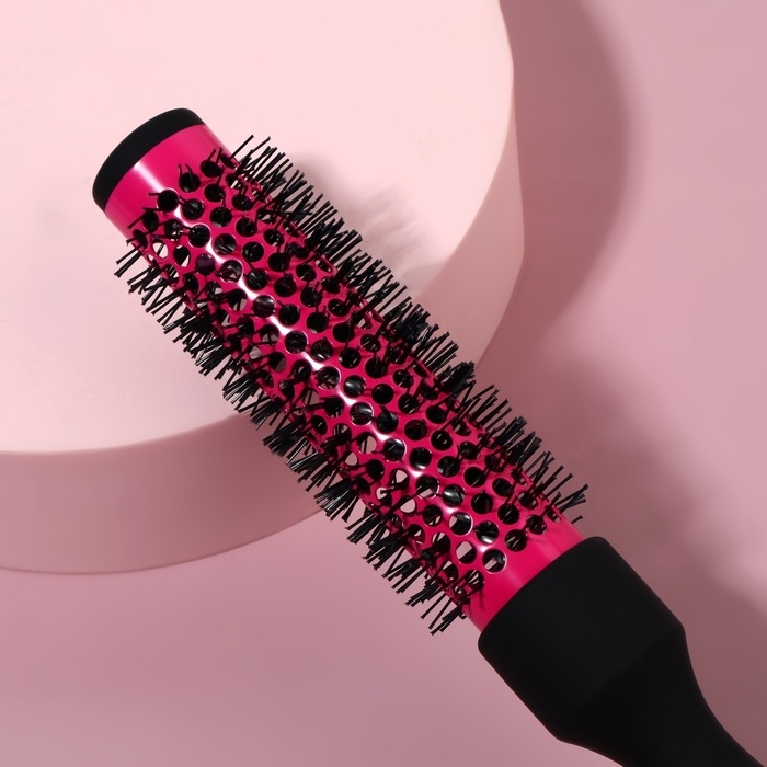 Брашинг, вентилируемый, d = 2,5/4 × 24,5 см, цвет чёрный/малиновый Брашинг, вентилируемый, d = 2,5/4 × 24,5 см, цвет чёрный/малиновый